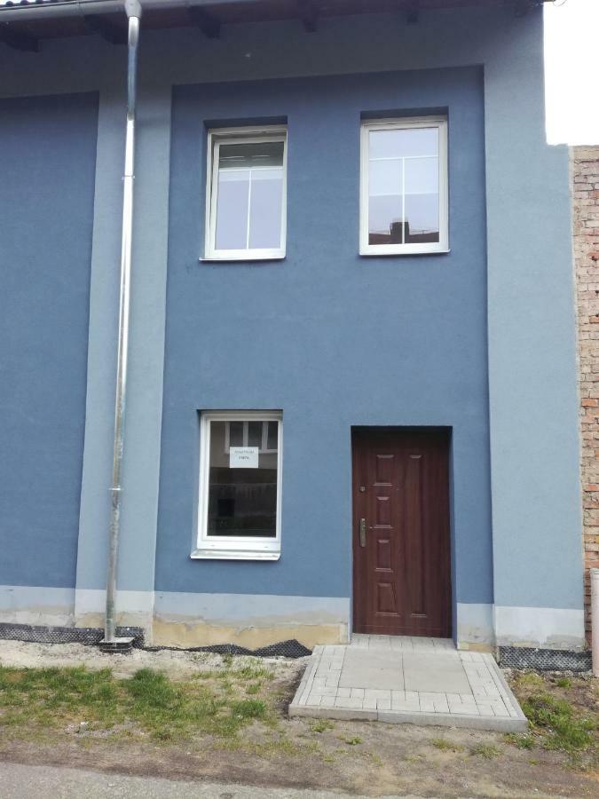 Apartman Prefa Benesov nad Ploucnici Bagian luar foto